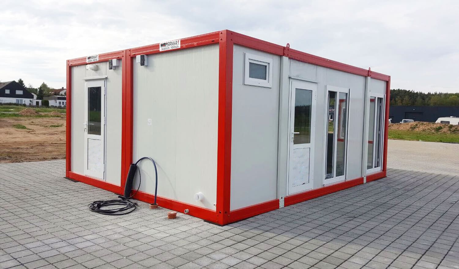 Module T UK | OC-A6000.1 – Site Office Container with Two Large Facing Workstations (14.4 m²)