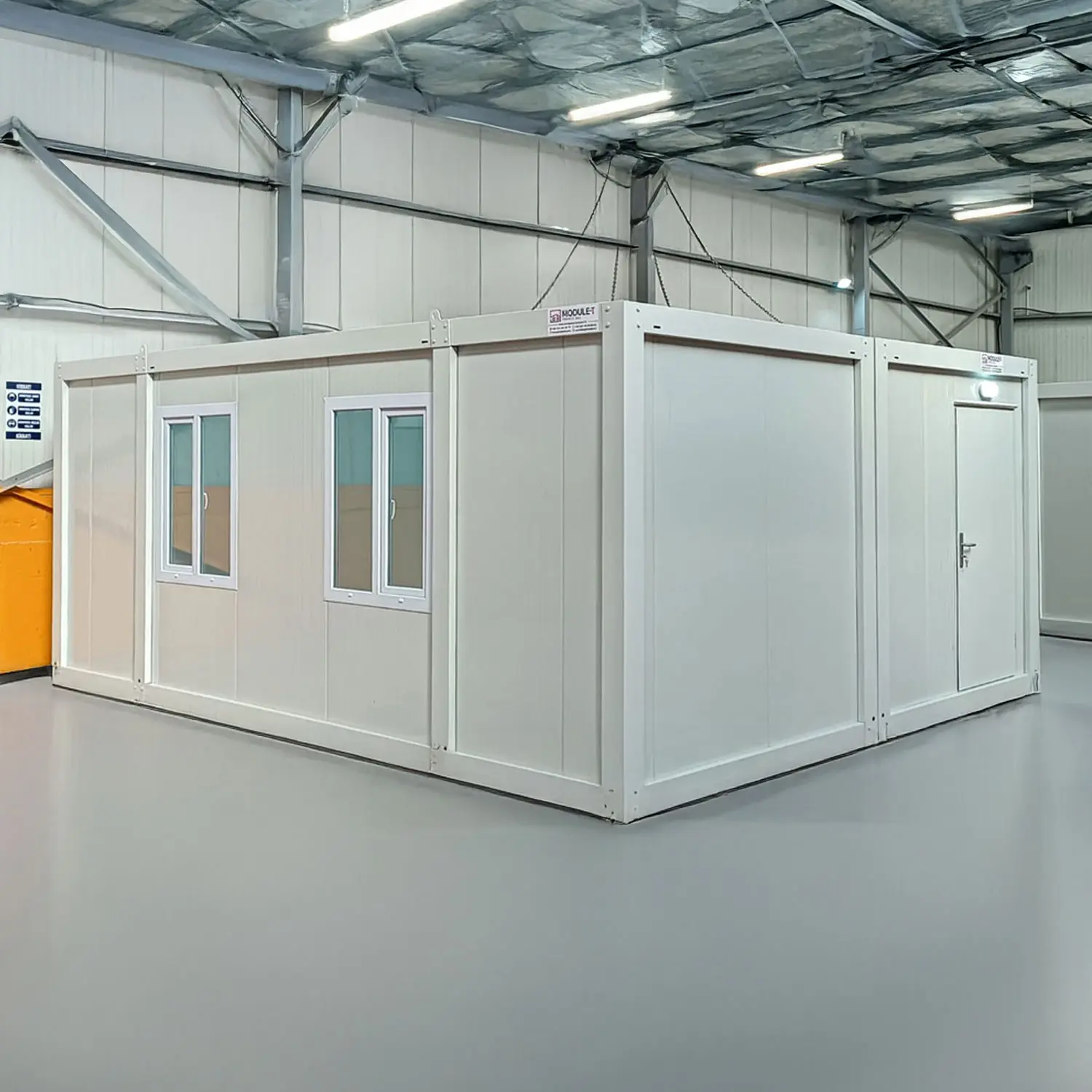 Module T UK | OC-13 – Large Open-Plan Office Container (29 m²)