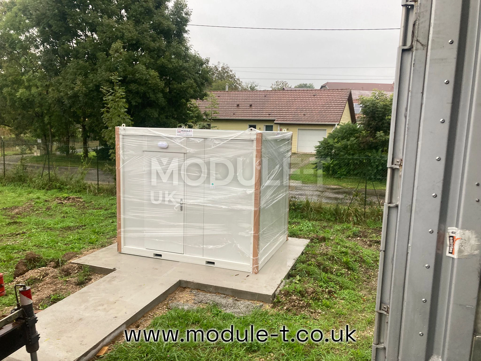 Portable cabin installed on a construction site in the UK