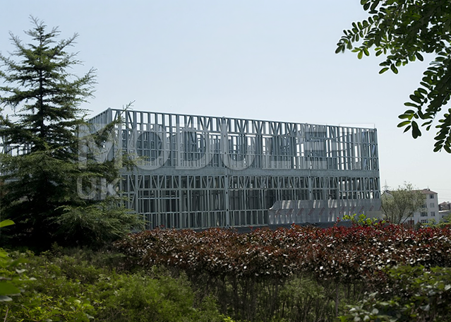 Steel building construction project