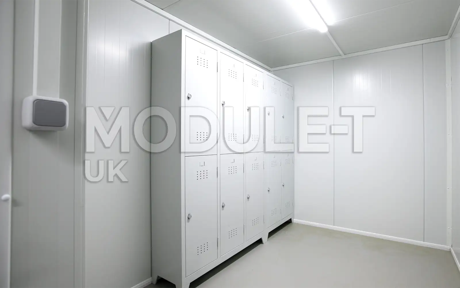 Modular changing room interior layout — Module-T UK