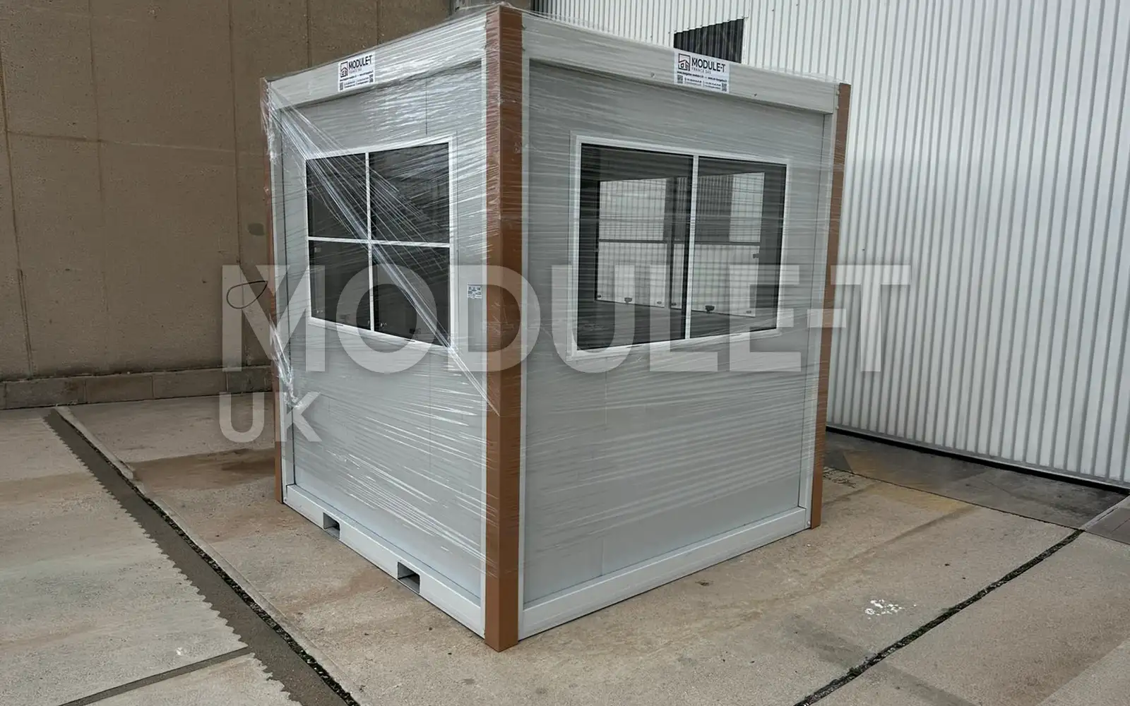 Security gatehouse cabin — Module-T UK